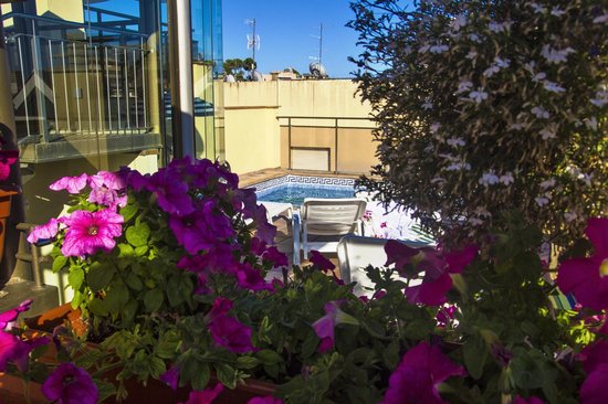 Jnls[ на море в Испании. Отель Sunshine